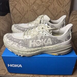 HOKA One One Speedgoat 6 Mens 13 D Trail Running Shoes Green 1147791/OSH NWB